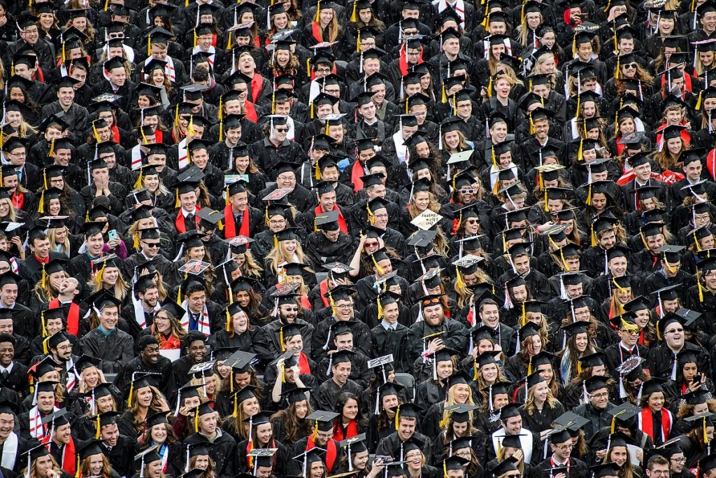 Photo: Students in caps and gowns