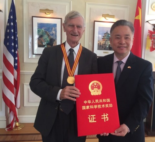 John Kutzbach, UW–Madison climatologist and professor emeritus, received China’s top scientific honor for foreigners in a ceremony at the Chinese embassy in Washington, D.C. 