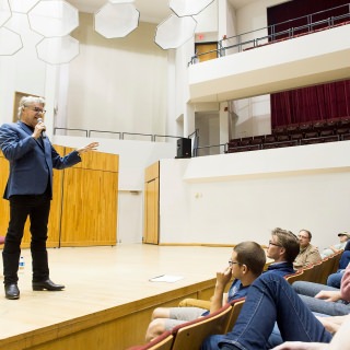 Rock and roll musician Steve Miller, a former UW-Madison student and Milwaukee native, holds a public talk discussing careers in the music business at the Mills Concert Hall at the University of Wisconsin-Madison on Oct. 19, 2017. The event was attended by UW-Madison music students and members of the Madison community. (Photo by Bryce Richter / UW-Madison)