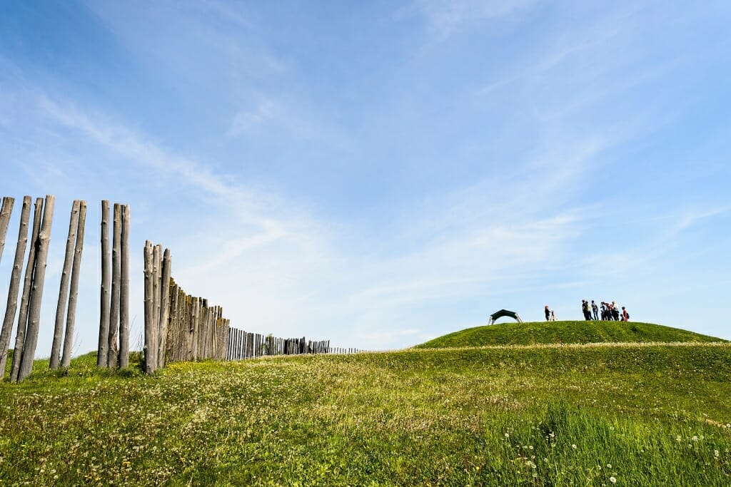 Photo: Distant shot of students on Aztalan burial mound