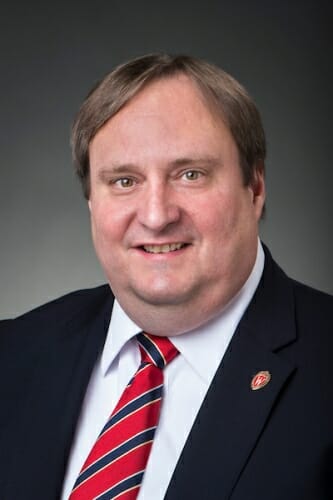 Photo: Portrait of Steven Swanson