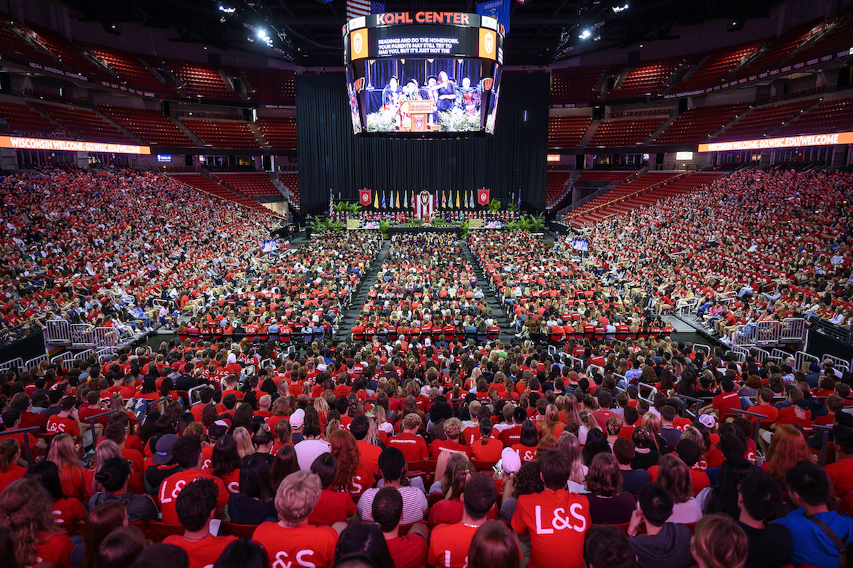 Photo: Crowd filling Kohl Center under scoreboard