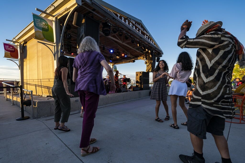 It was a good night for dancing to the sounds of the Donna Woodall Group.