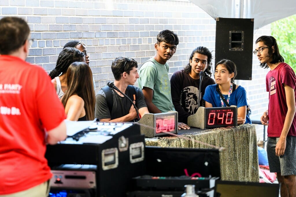 First-year, transfer and international students play a trivia-quiz game during a Labor Day Bash event held outside the Middleton Building. The event was sponsored by the UW-Madison Transfer Engagement Center. 