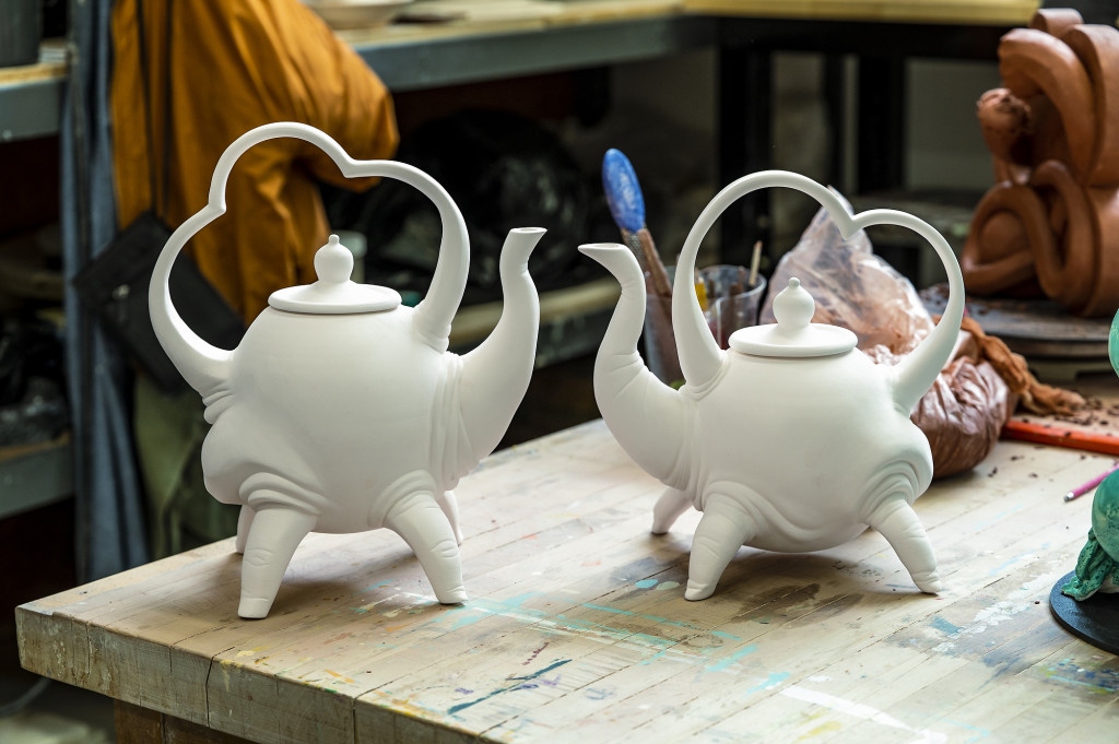 Two porcelain teapots created by Hannah Schelb are pictured.