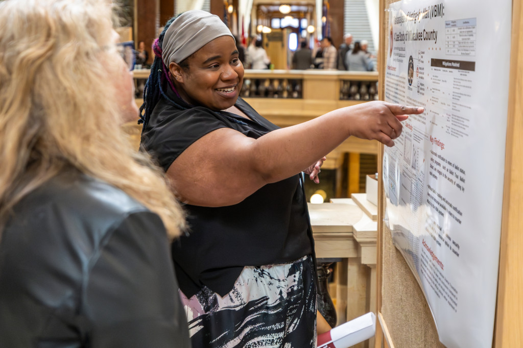 Graduate student Carmen Haseltine talks about her research 